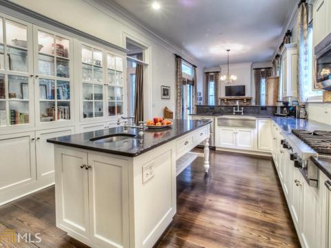 2560 Southers Cir, Suwanee, GA 30024 photo 8