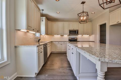 1216 Ora Lee Ln, Winder, GA 30680 photo 11