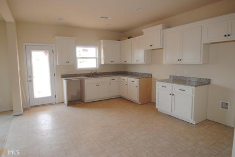112 Hamilton Lake View Ct, Lagrange, GA 30241 photo 4