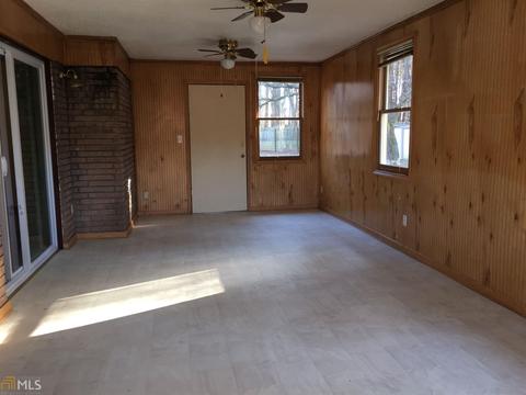 1012 Skylark Dr, Morrow, GA 30260 photo 5