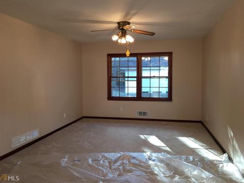 1012 Skylark Dr, Morrow, GA 30260 photo 8
