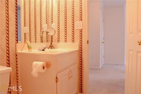 1645 Rushing River Way, Suwanee, GA 30024 photo 14