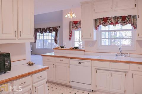 1645 Rushing River Way, Suwanee, GA 30024 photo 6
