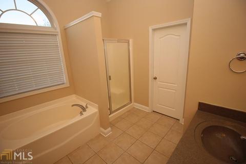301 Baldwin Park Dr, Lagrange, GA 30241 photo 7