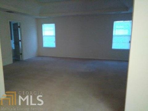 216 Kimberwick Dr, Hampton, GA 30228 photo 8