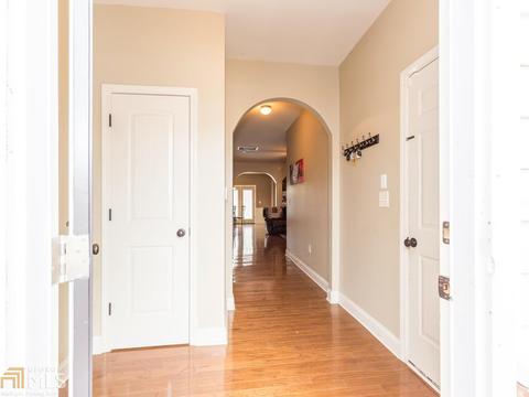 175 Turtle Creek Dr, Winder, GA 30680 photo 3