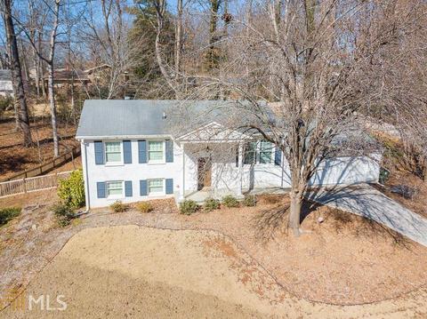 2094 Ellwyn Dr, Atlanta, GA 30341 photo 1