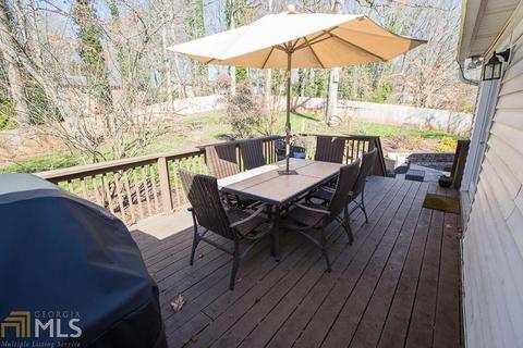 2094 Ellwyn Dr, Atlanta, GA 30341 photo 22