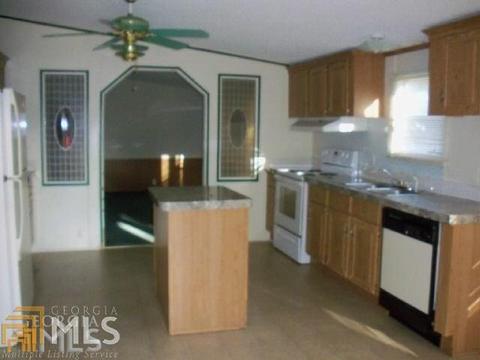 885 E Johnson St, Hartwell, GA 30643 photo 5
