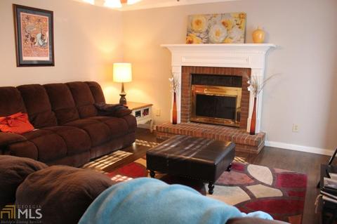 602 Farmbrook Trl, Kennesaw, GA 30144 photo 6