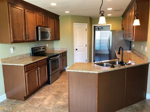 103 Justin Dr, Byron, GA 31008 photo 12