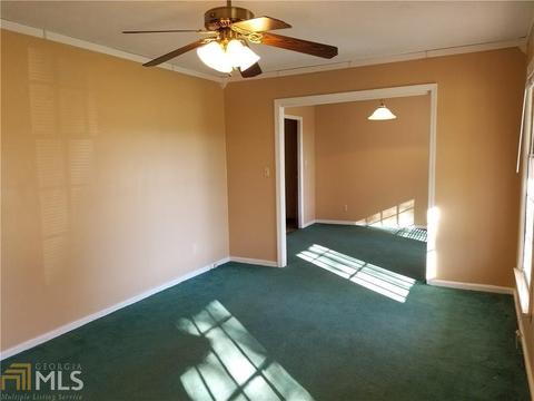 326 W Pine Ave, Comer, GA 30629 photo 8