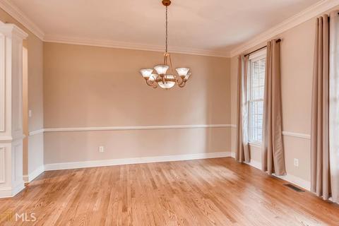 720 River Ridge Ln, Suwanee, GA 30024 photo 9