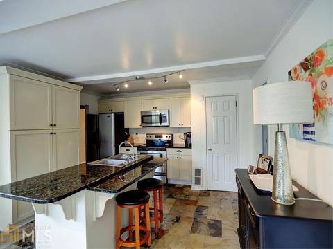 2982 Surrey Ln, Chamblee, GA 30341 photo 9