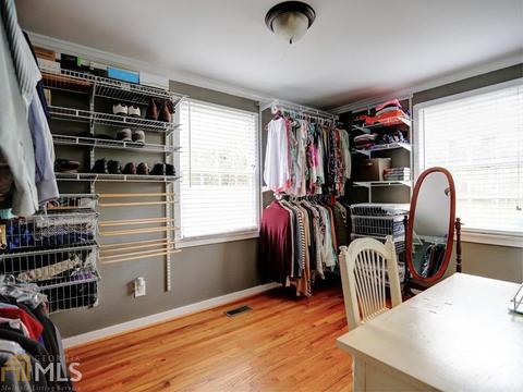 2982 Surrey Ln, Chamblee, GA 30341 photo 15