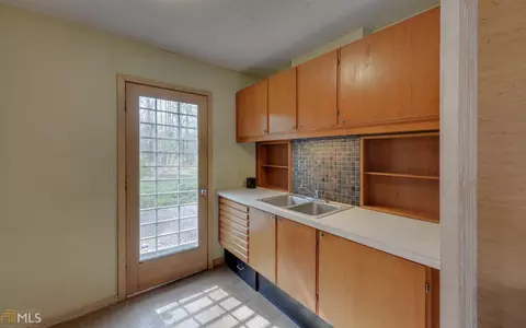 705 Chase Rd, Cornelia, GA 30531 photo 2