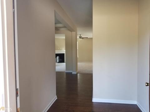 25 Wellbrook Ct, Covington, GA 30016 photo 4