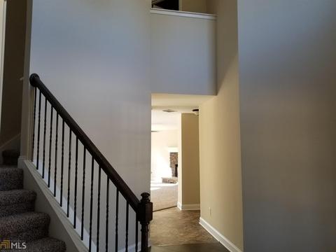 184 Fair Oaks, Commerce, GA 30529 photo 4