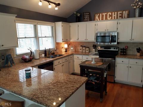 6 SE Macbeth Ct, Rome, GA 30161 photo 4