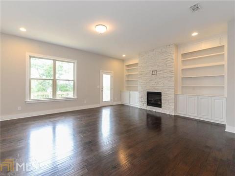 4145 Torver Ln, Chamblee, GA 30341 photo 4