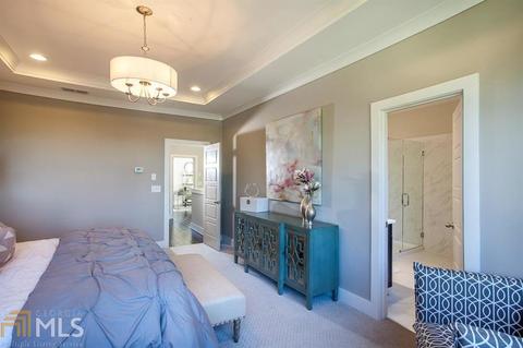 4122 Charlotte Way, Chamblee, GA 30341 photo 9