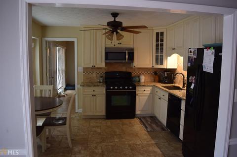 20 Casey Ct, Mcdonough, GA 30253 photo 4