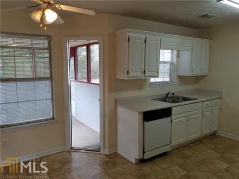 65 Whitehead Dr, Covington, GA 30016 photo 5