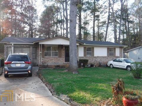 121 King Arthur Dr, Lagrange, GA 30241 photo 1
