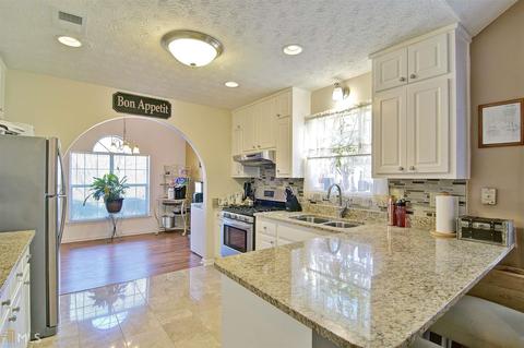 2895 Silver Maple Ct, Rex, GA 30273 photo 9