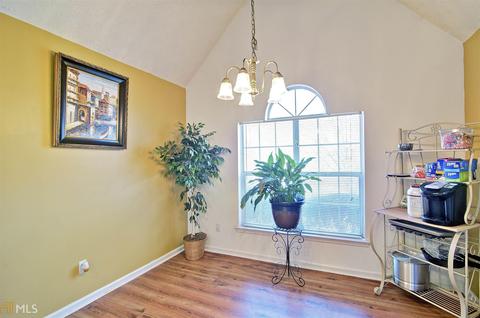 2895 Silver Maple Ct, Rex, GA 30273 photo 10