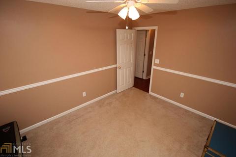 111 Waters Edge Dr, Lagrange, GA 30240 photo 12