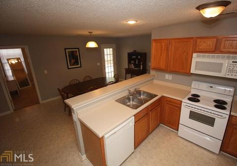 111 Waters Edge Dr, Lagrange, GA 30240 photo 5