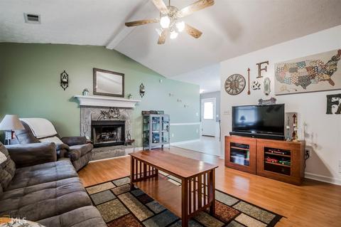 205 Laurel Way, Covington, GA 30016 photo 5