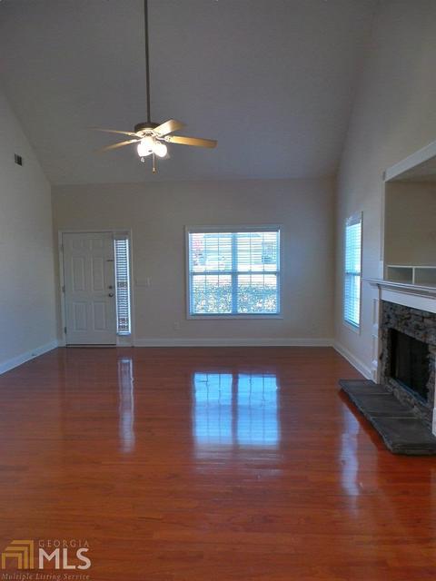 209 Boston Dr, Lagrange, GA 30241 photo 4