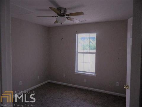 440 Old Griffin Rd, Hampton, GA 30228 photo 8