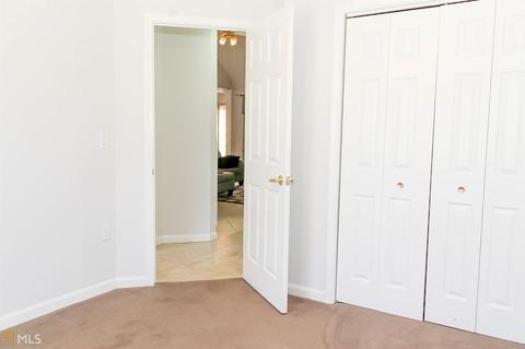8945 Pine Tree Cir, Gainesville, GA 30506 photo 14