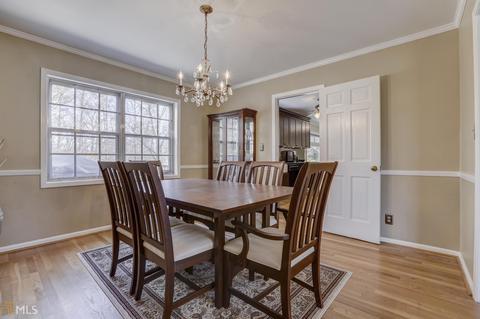 3743 Harts Mill Ct, Chamblee, GA 30341 photo 6