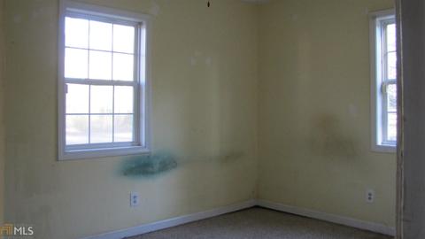489 Walthall Rd, Jackson, GA 30233 photo 4