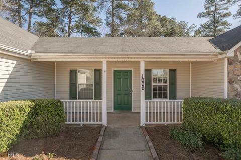 1002 Windsor Dr, Monroe, GA 30656 photo 2