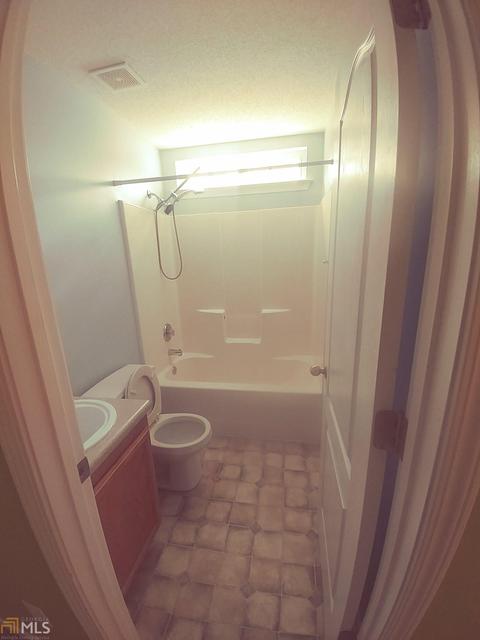 75 Kendall Ln, Covington, GA 30016 photo 14