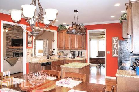 130 Jonathans Roost Rd, Williamson, GA 30292 photo 17