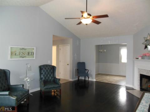 181 Millstone Dr, Commerce, GA 30530 photo 2