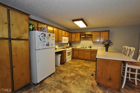 135 Ramp Rd, Lagrange, GA 30240 photo 7