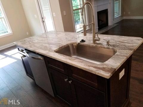 108 Karis Ct, Perry, GA 31069 photo 4