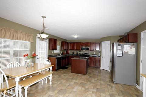 412 Pernell Dr, Hampton, GA 30228 photo 6