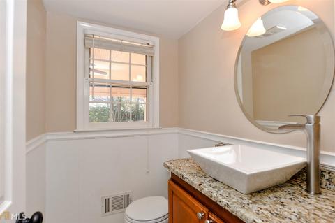 3948 Granger Dr, Chamblee, GA 30341 photo 10