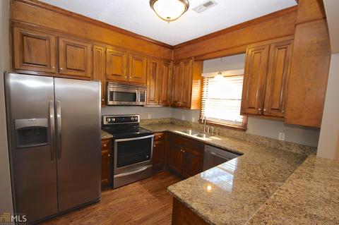 583 Mcdade St, Tyrone, GA 30290 photo 4