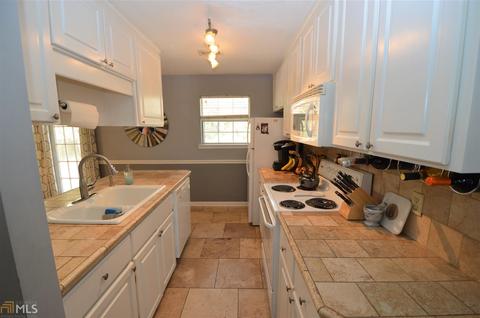 3131 E Third St, Brunswick, GA 31520 photo 7