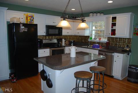 657 Trestle Ridge Rd, Toccoa, GA 30577 photo 2