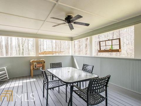 213 Hayes Ln, Rex, GA 30273 photo 10